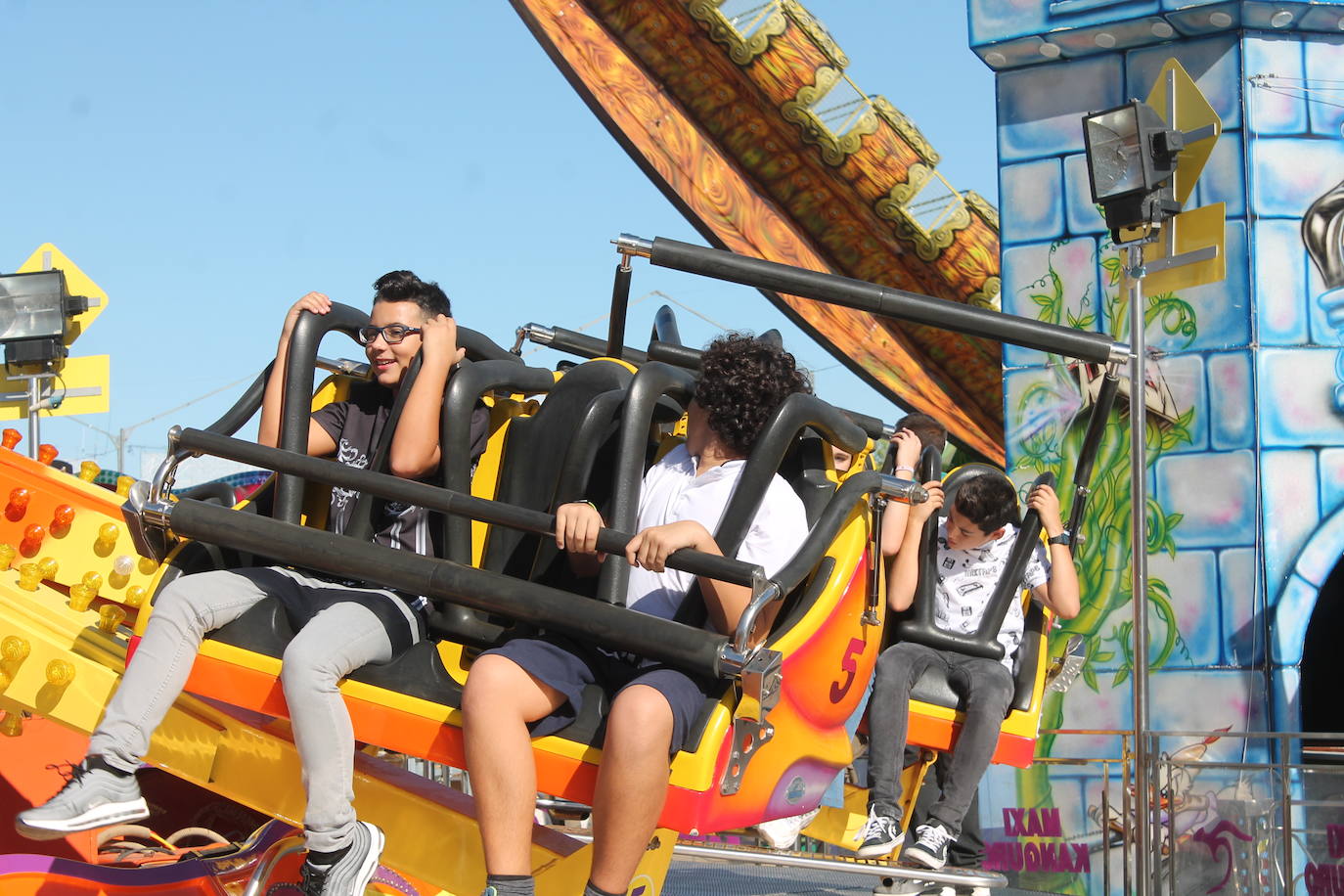 La jornada ha dado para mucho, desde comidas de empresa, encuentros y reuniones de amigos hasta el Día del Niño