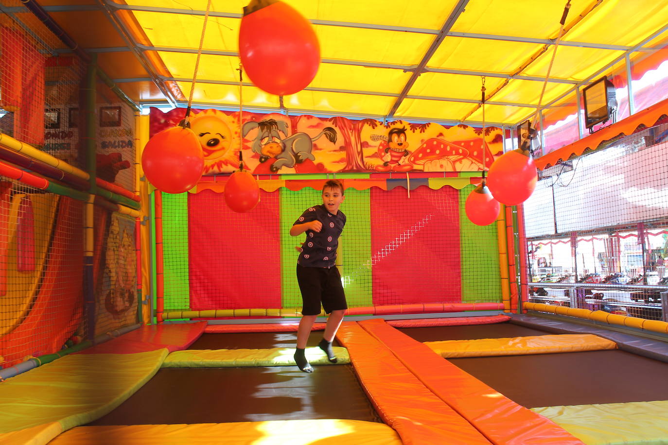 La jornada ha dado para mucho, desde comidas de empresa, encuentros y reuniones de amigos hasta el Día del Niño