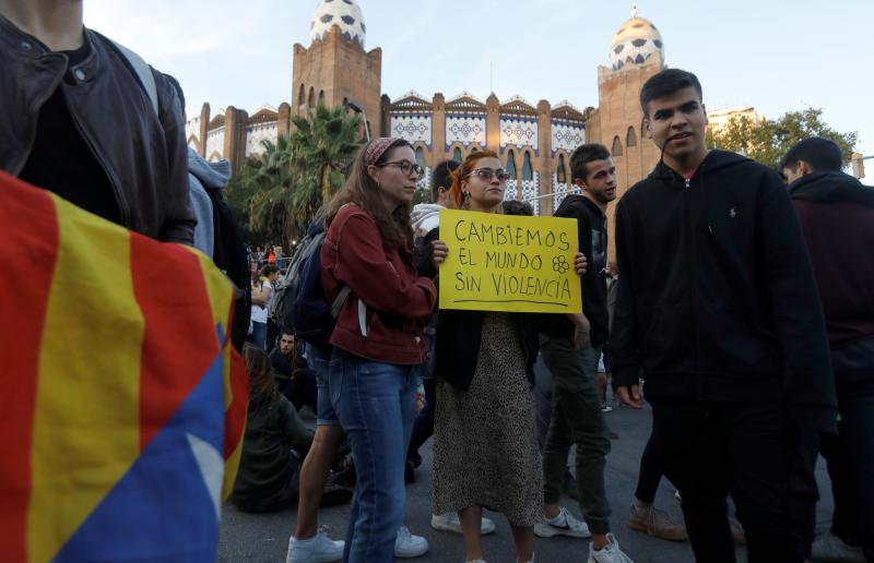 Fotos: Tercera jornada de protestas en Cataluña tras la sentencia del &#039;procés&#039;