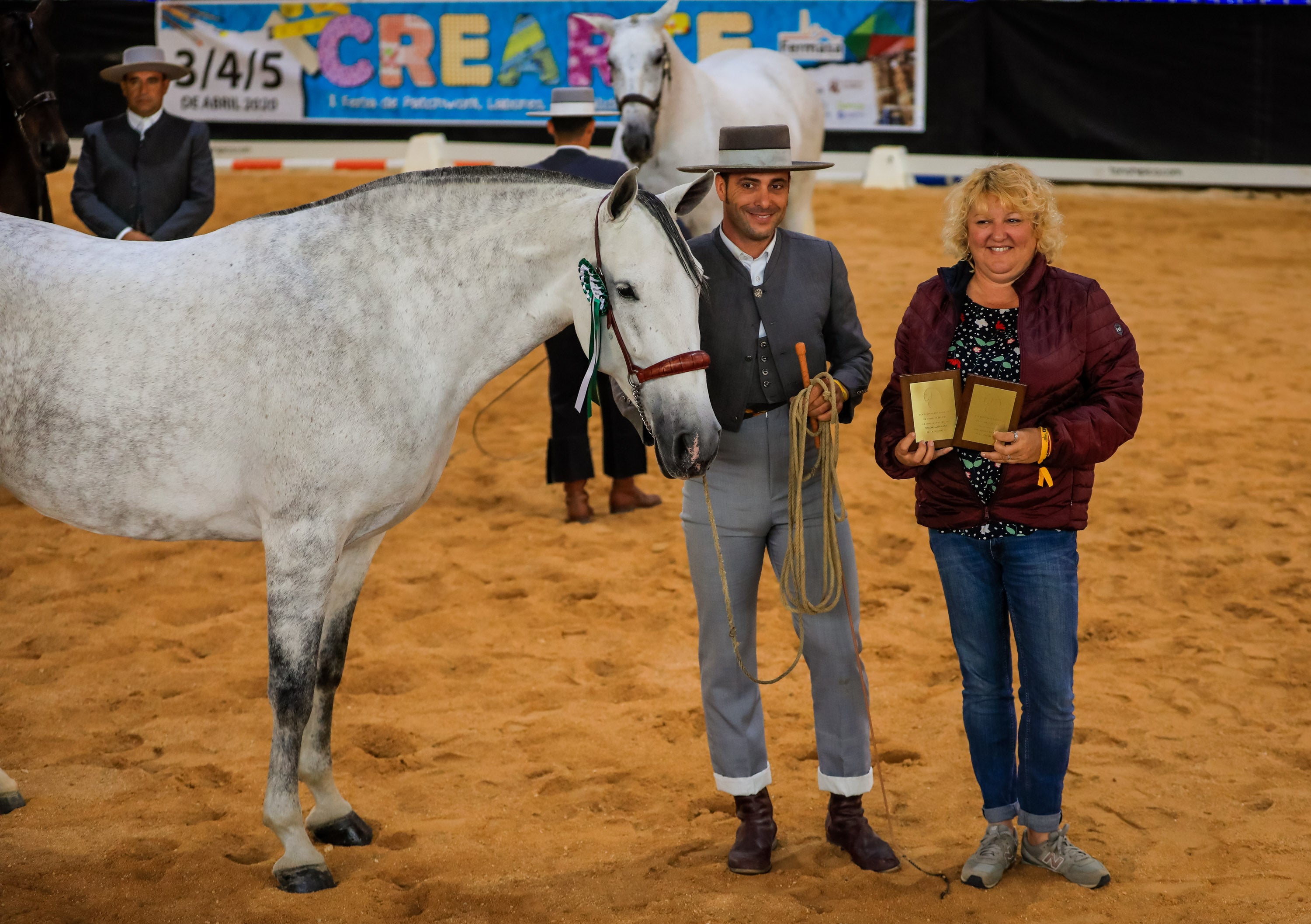 Concab Granada 2019 cumple su vigésima edición consolidada como una de las ferias dedicadas al caballo más importantes de España. Se espera que sean más de 20.000 personas las que visiten la Feria de Muestras de Armilla