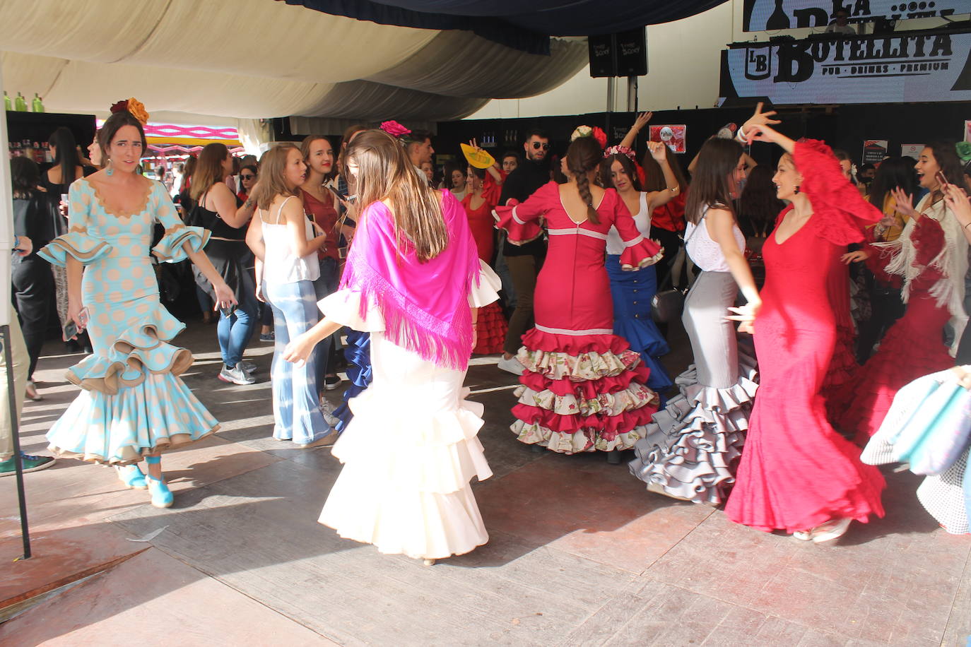 San Lucas deja estampas para el recuerdo en una jornada con La Vestida repleta y un sol radiante