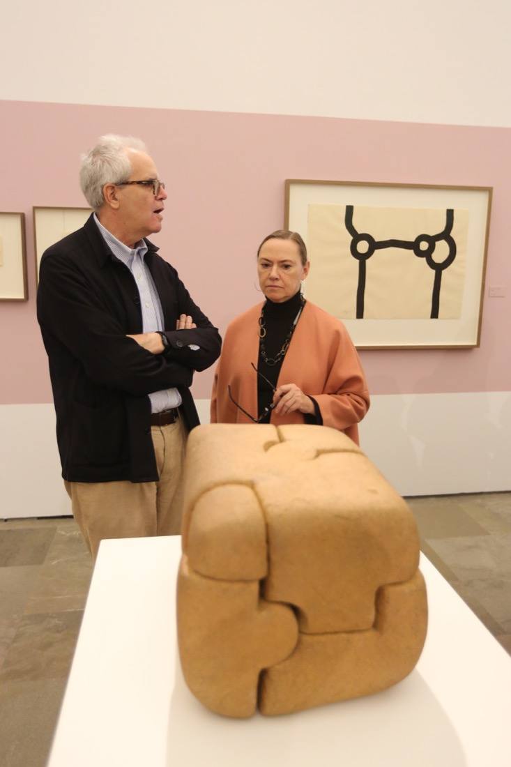 Se puede disfrutar de 72 obras de artistas universales como Picasso, Chillida, Juan Gris o Tapies y estará disponible hasta el 26 de enero