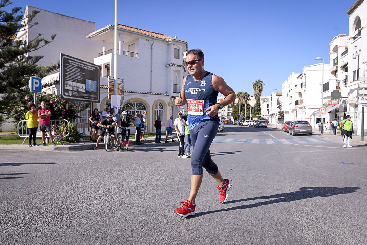 Los marroquís Abdelhadi El Mouaziz y Nazha Machouh reinan en Motril