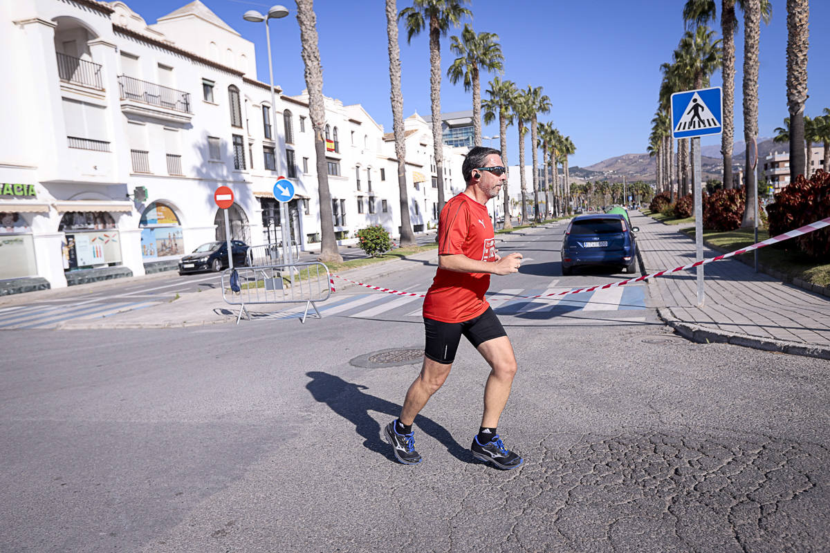 Los marroquís Abdelhadi El Mouaziz y Nazha Machouh reinan en Motril