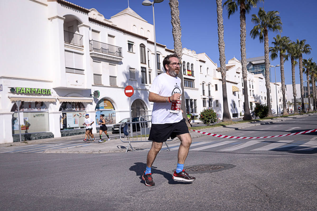 Los marroquís Abdelhadi El Mouaziz y Nazha Machouh reinan en Motril