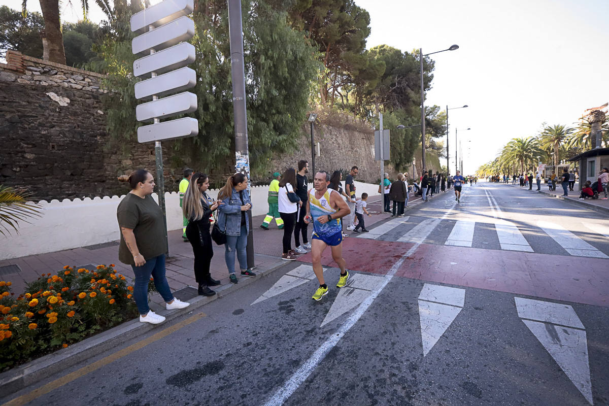 Los marroquís Abdelhadi El Mouaziz y Nazha Machouh reinan en Motril