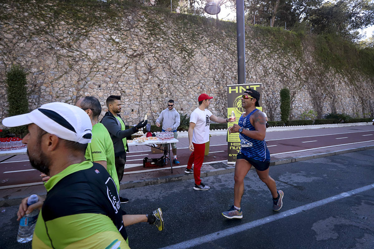 Los marroquís Abdelhadi El Mouaziz y Nazha Machouh reinan en Motril