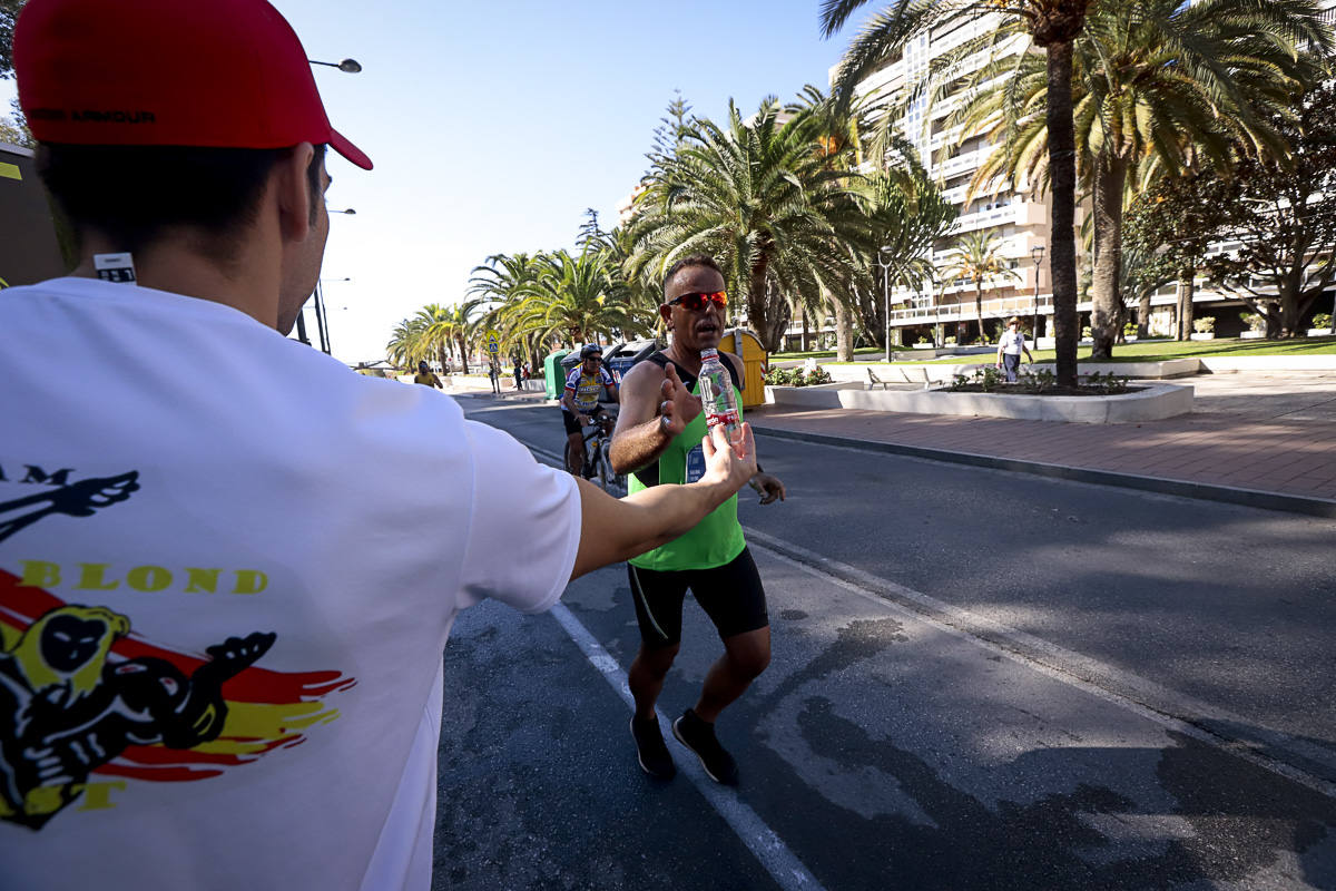 Los marroquís Abdelhadi El Mouaziz y Nazha Machouh reinan en Motril