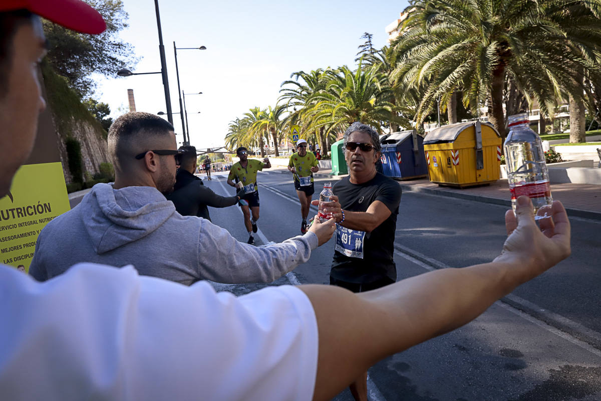 Los marroquís Abdelhadi El Mouaziz y Nazha Machouh reinan en Motril