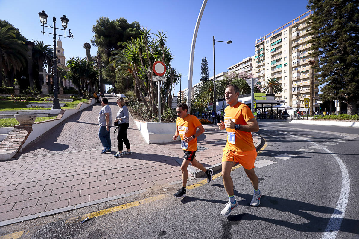 Los marroquís Abdelhadi El Mouaziz y Nazha Machouh reinan en Motril