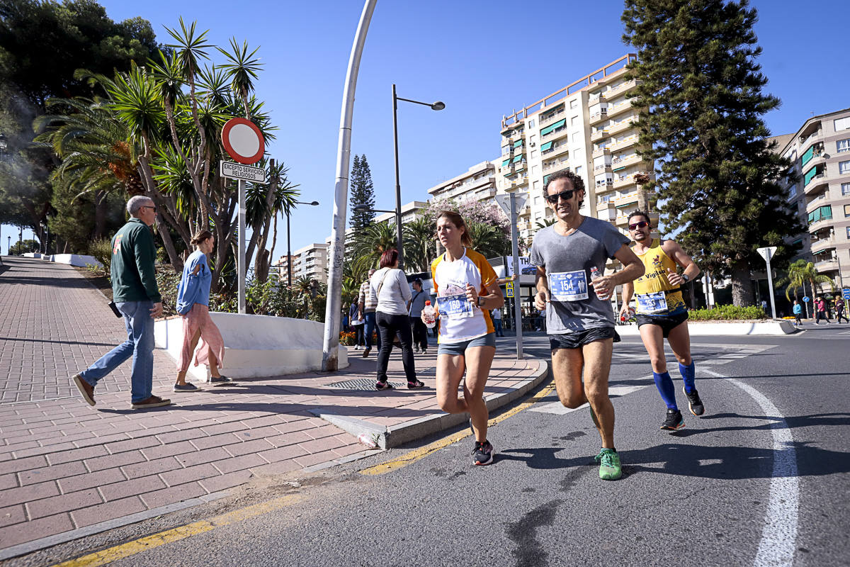 Los marroquís Abdelhadi El Mouaziz y Nazha Machouh reinan en Motril