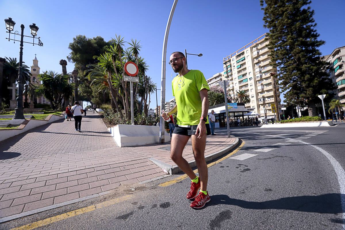 Los marroquís Abdelhadi El Mouaziz y Nazha Machouh reinan en Motril