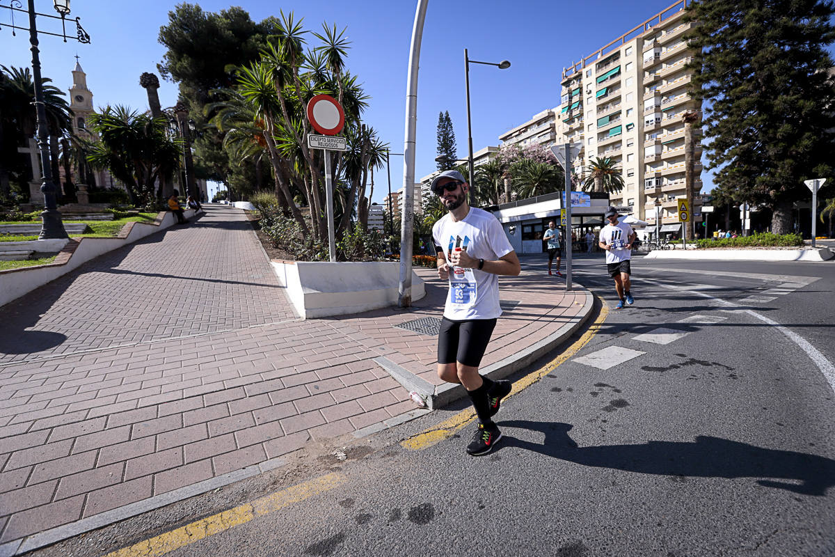 Los marroquís Abdelhadi El Mouaziz y Nazha Machouh reinan en Motril