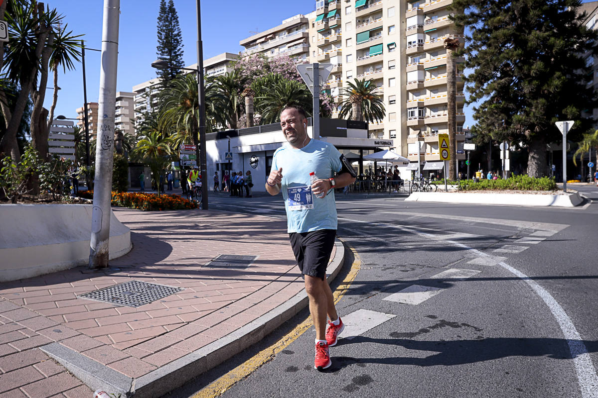 Los marroquís Abdelhadi El Mouaziz y Nazha Machouh reinan en Motril