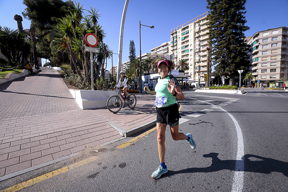 Los marroquís Abdelhadi El Mouaziz y Nazha Machouh reinan en Motril