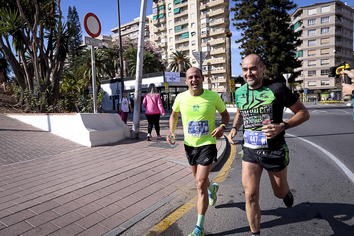 Los marroquís Abdelhadi El Mouaziz y Nazha Machouh reinan en Motril