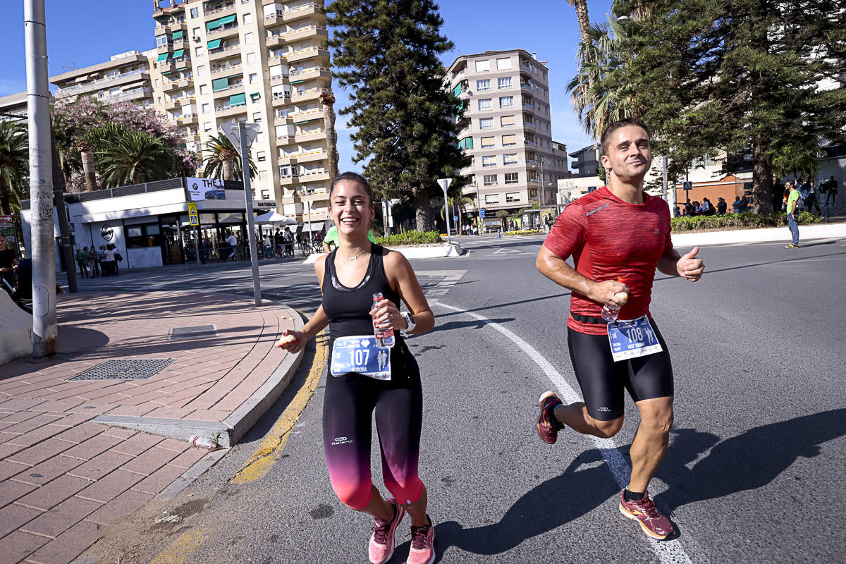 Los marroquís Abdelhadi El Mouaziz y Nazha Machouh reinan en Motril