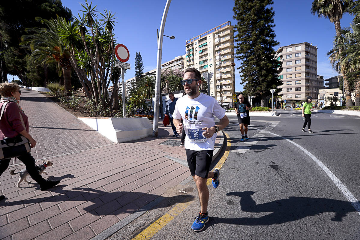 Los marroquís Abdelhadi El Mouaziz y Nazha Machouh reinan en Motril