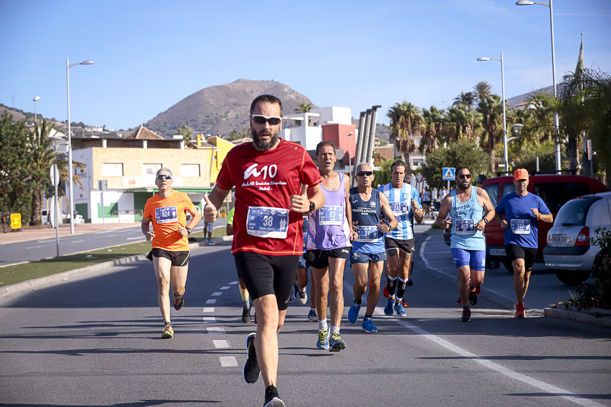 Los marroquís Abdelhadi El Mouaziz y Nazha Machouh reinan en Motril