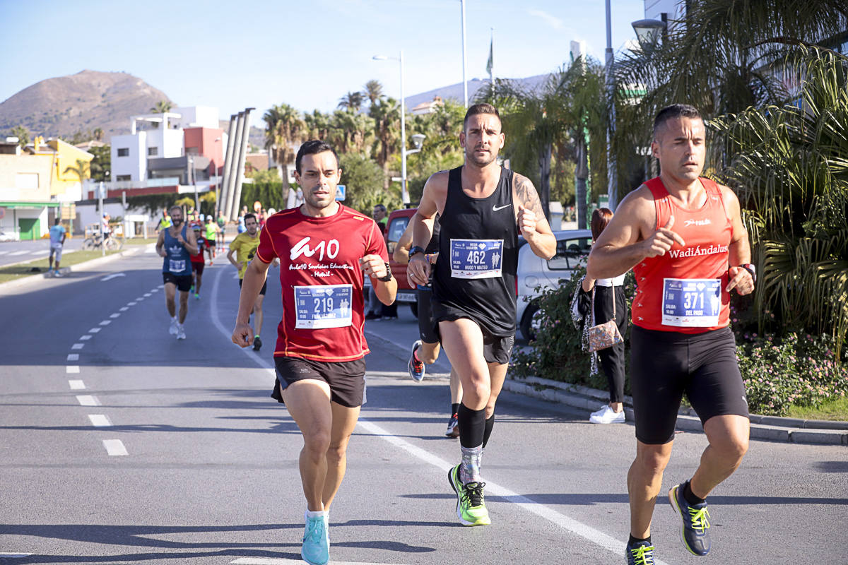 Los marroquís Abdelhadi El Mouaziz y Nazha Machouh reinan en Motril