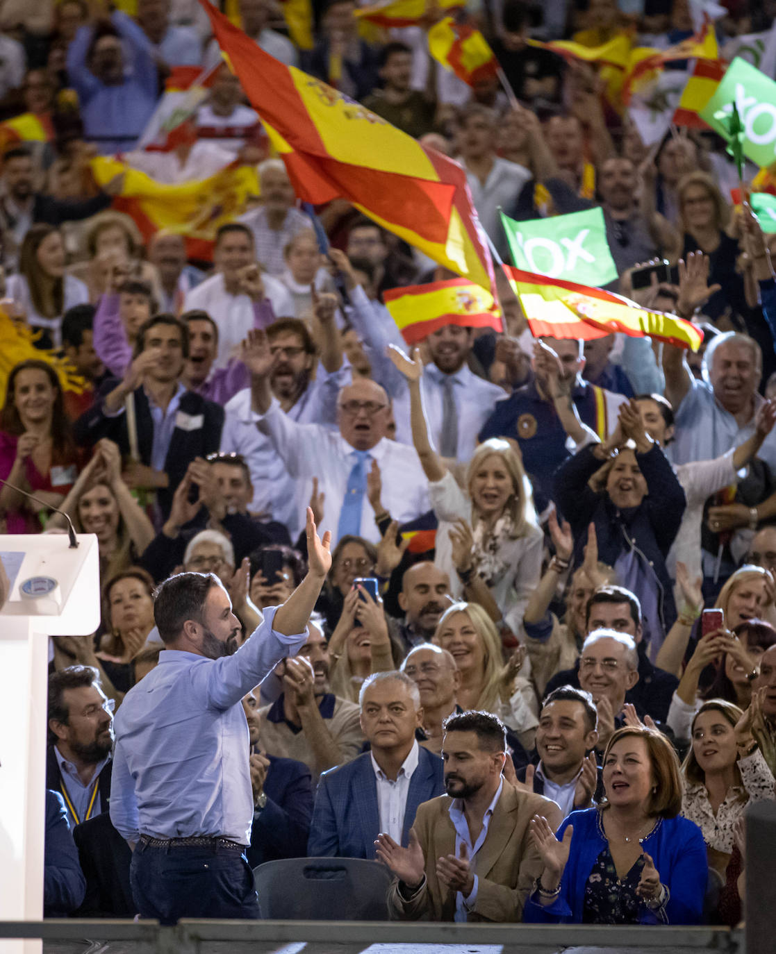 Abascal presenta a su partido como única alternativa para echar a Sánchez de la Moncloa