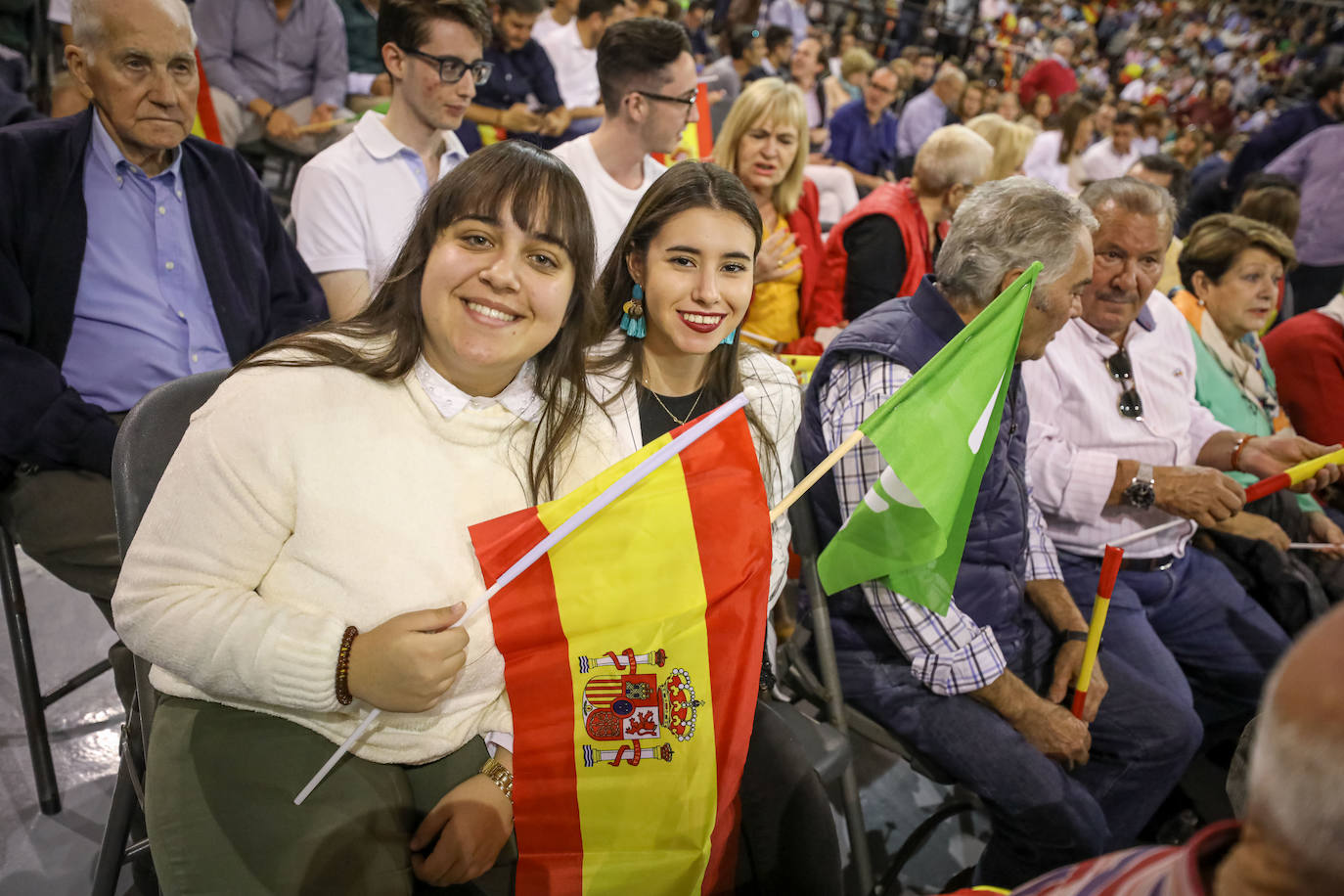 Abascal presenta a su partido como única alternativa para echar a Sánchez de la Moncloa