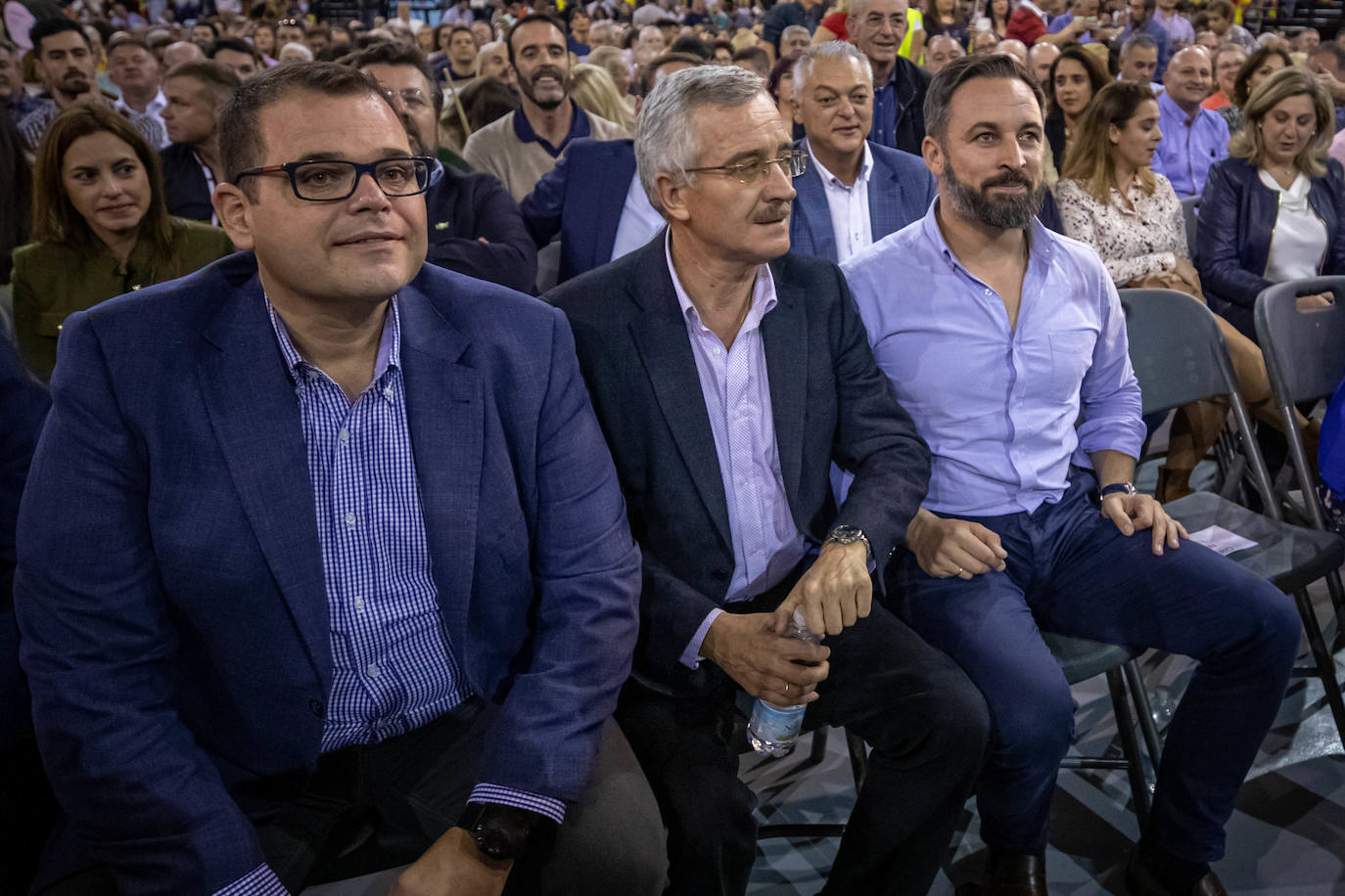 Abascal presenta a su partido como única alternativa para echar a Sánchez de la Moncloa