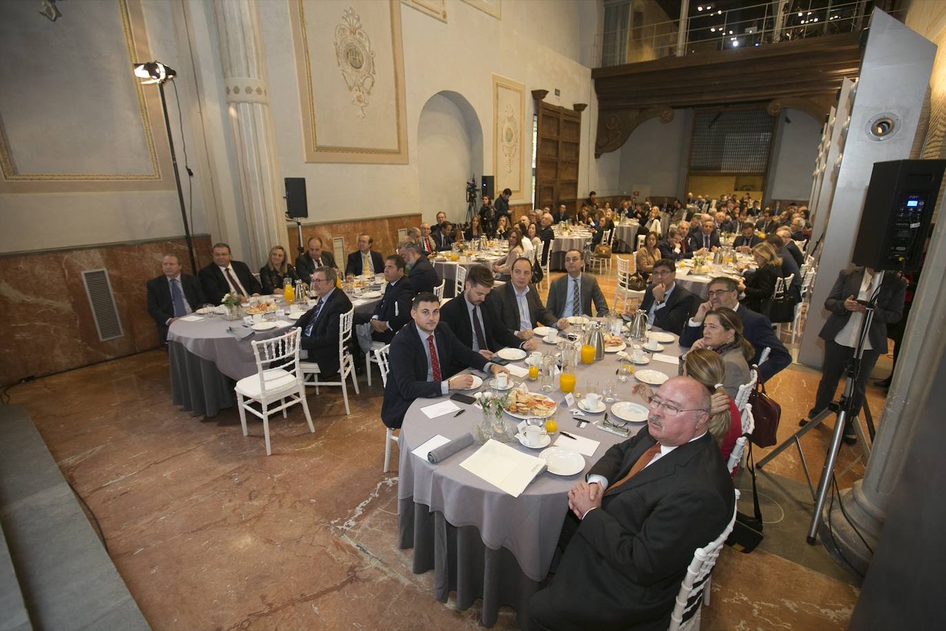 El consejero de Economía, Conocimiento, Empresas y Universidad de la Junta de Andalucía, Rogelio Velasco, analizará los retos de la economía regional y las medidas que el Gobierno andaluz en un desayuno organizado por IDEAL en el hotel Santa Paula 