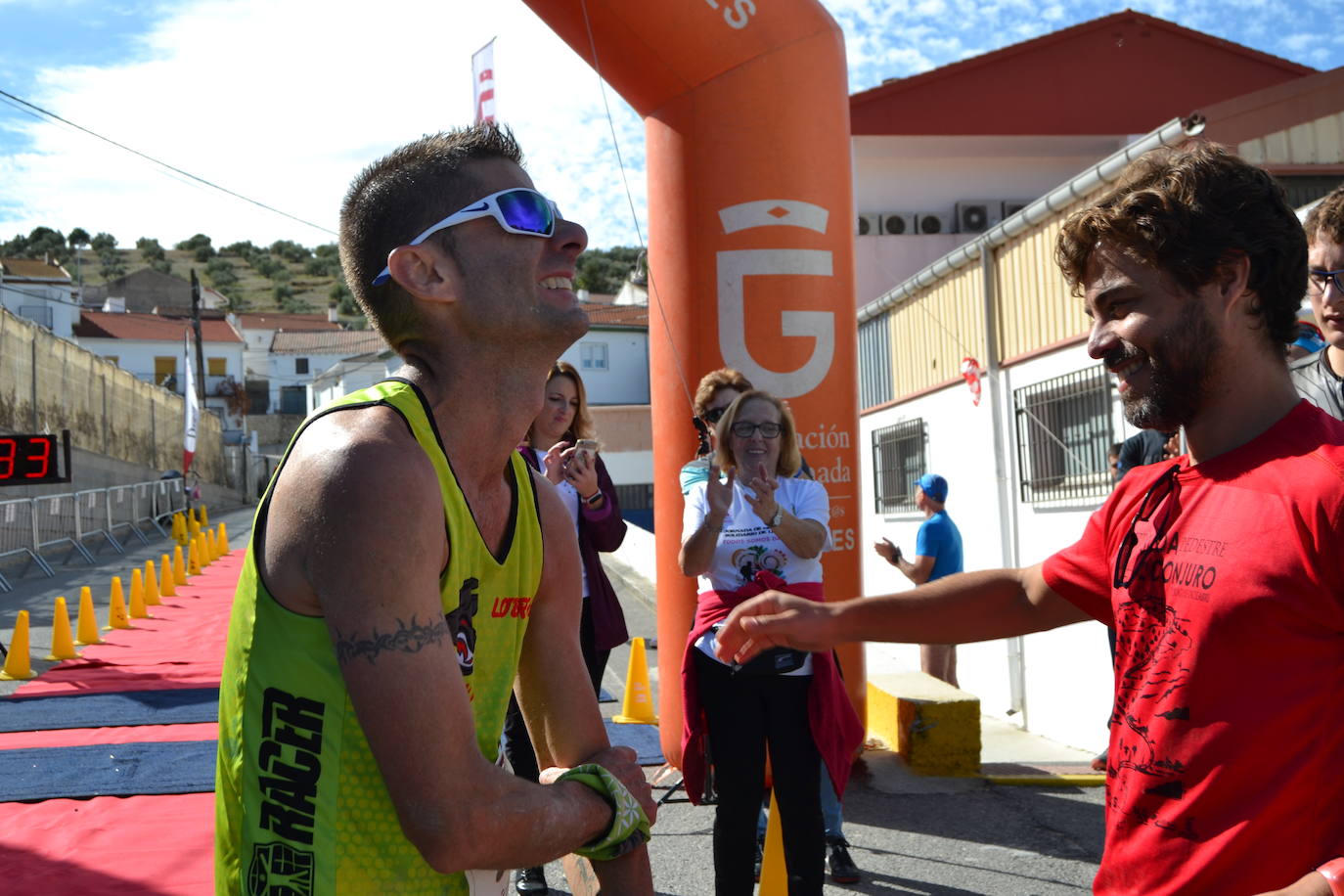 Cerca de 150 deportistas, entre participantes del trail, minitrail y senderistas, celebran en esta prueba que tuvo lugar en una agradable mañana de domingo 