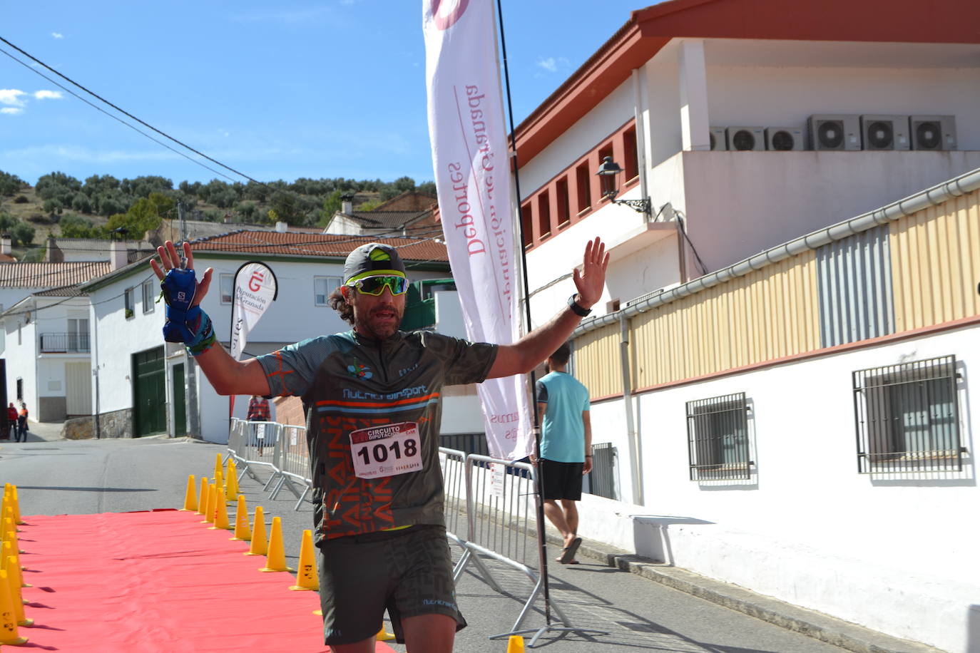 Cerca de 150 deportistas, entre participantes del trail, minitrail y senderistas, celebran en esta prueba que tuvo lugar en una agradable mañana de domingo 