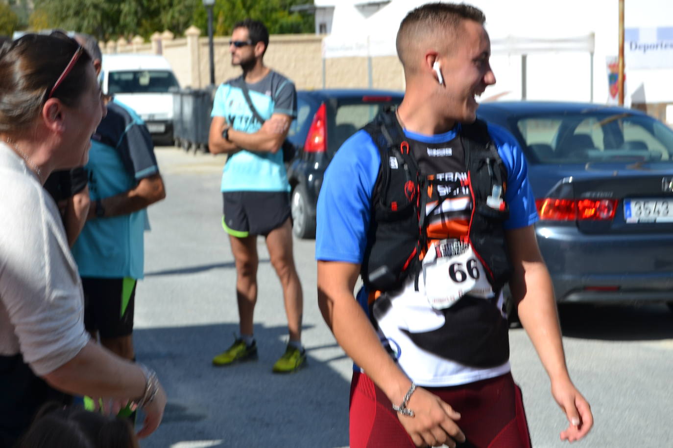 Cerca de 150 deportistas, entre participantes del trail, minitrail y senderistas, celebran en esta prueba que tuvo lugar en una agradable mañana de domingo 