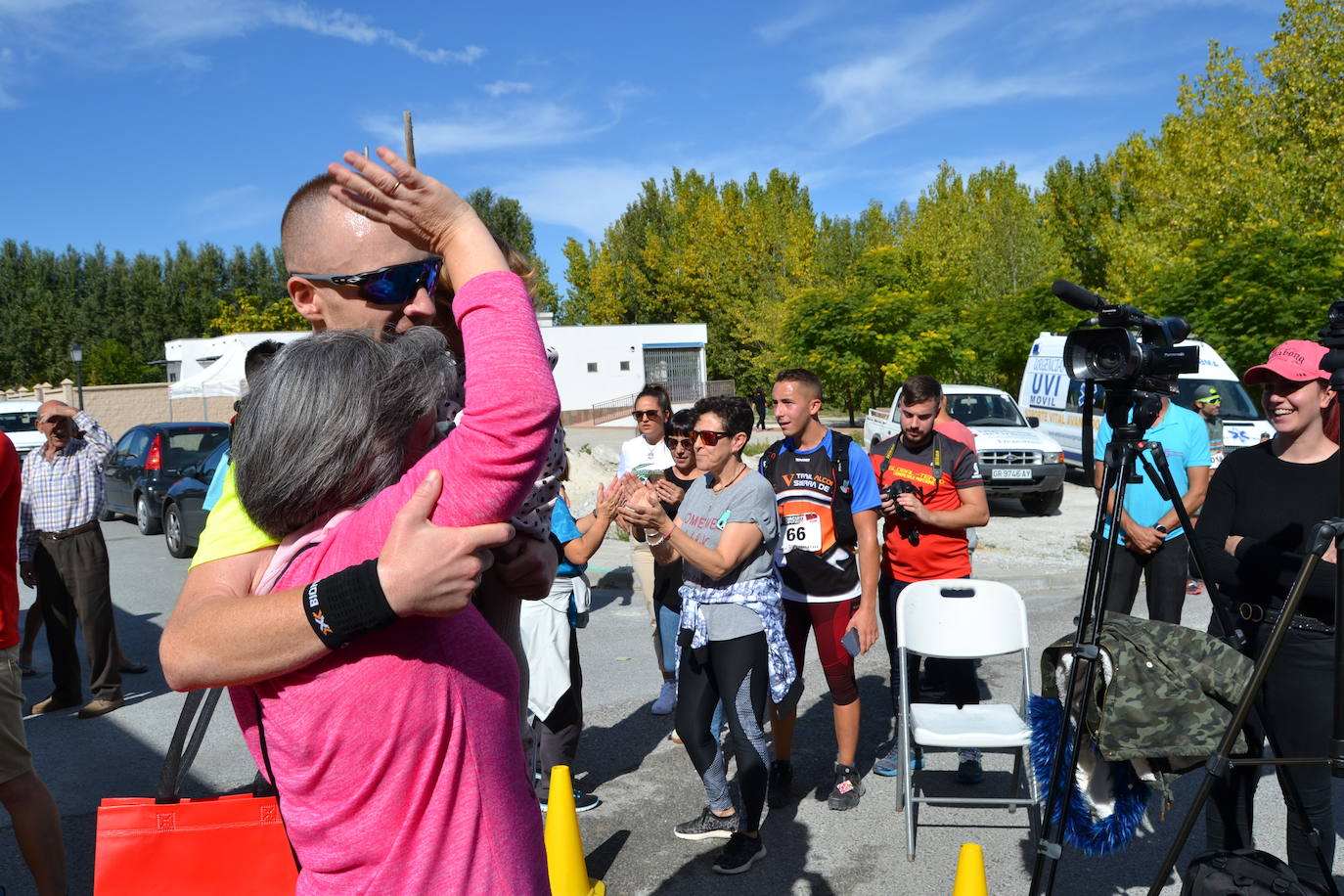 Cerca de 150 deportistas, entre participantes del trail, minitrail y senderistas, celebran en esta prueba que tuvo lugar en una agradable mañana de domingo 