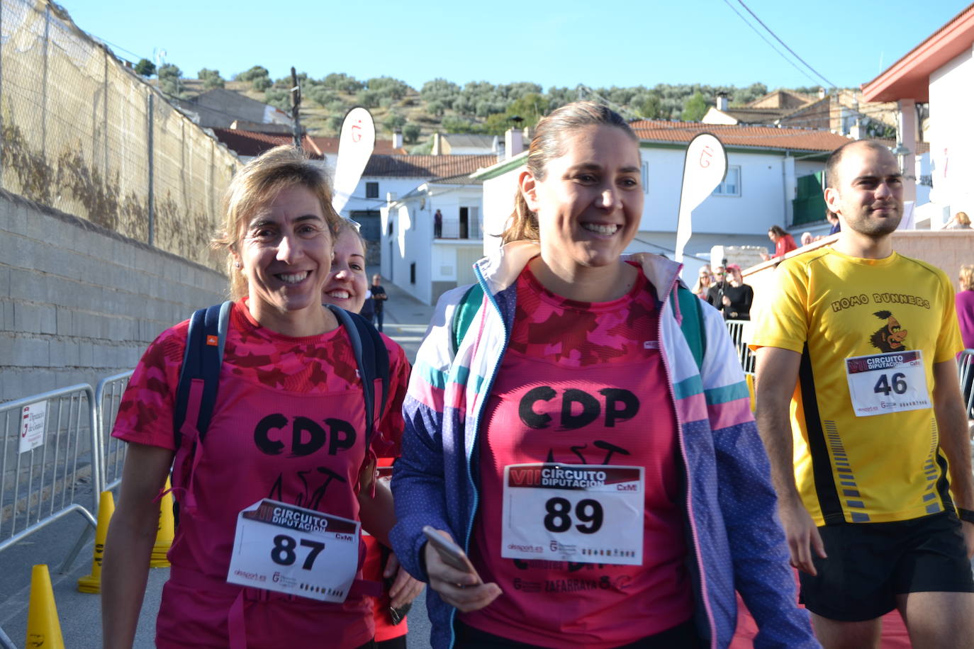 Cerca de 150 deportistas, entre participantes del trail, minitrail y senderistas, celebran en esta prueba que tuvo lugar en una agradable mañana de domingo 