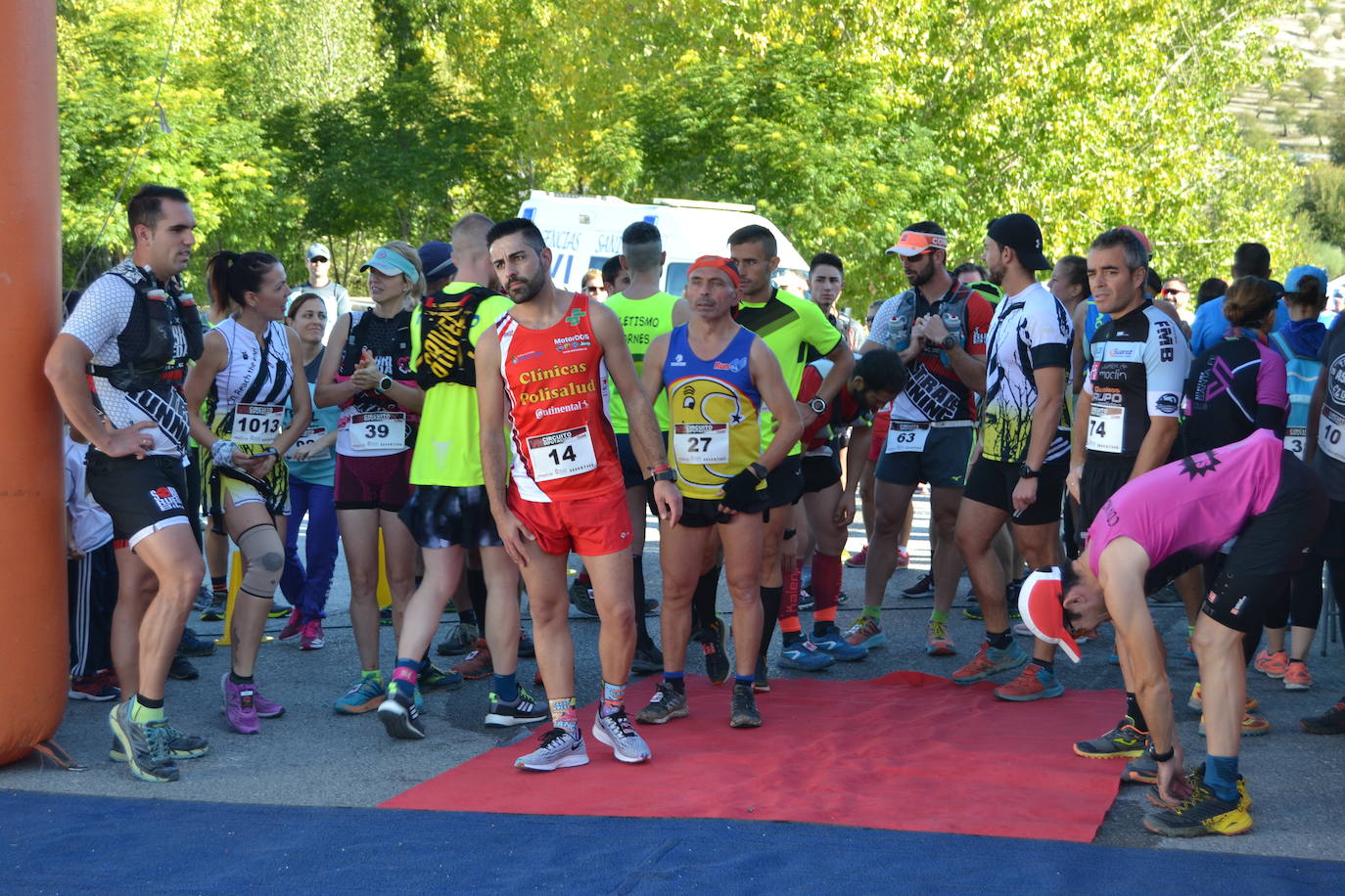 Cerca de 150 deportistas, entre participantes del trail, minitrail y senderistas, celebran en esta prueba que tuvo lugar en una agradable mañana de domingo 