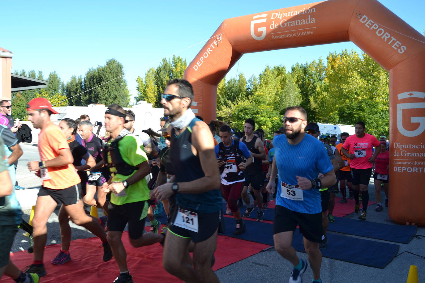 Cerca de 150 deportistas, entre participantes del trail, minitrail y senderistas, celebran en esta prueba que tuvo lugar en una agradable mañana de domingo 