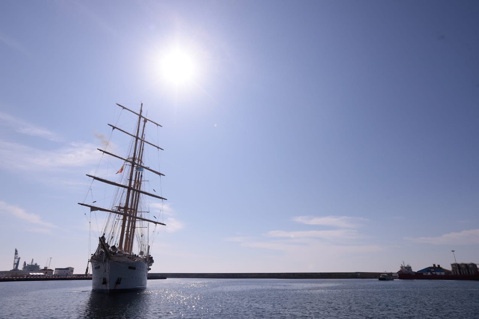 El star Flyer, de 112 metros de eslora y cuatro mástiles, está considerado el «buque ideal para los amantes de la nevegación a vela»