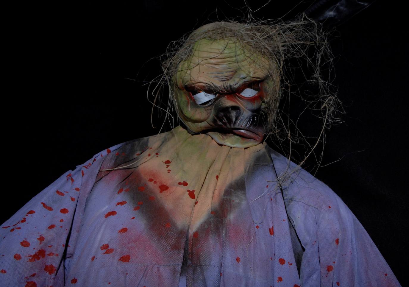 Órgiva saca sus galas más terroríficas.