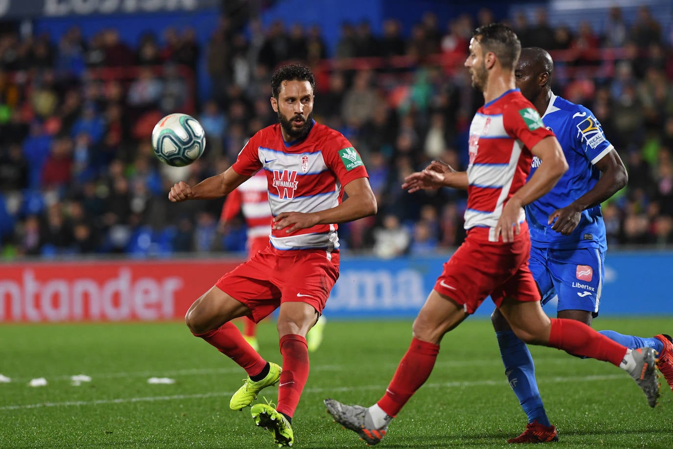 Las mejores instantáneas del choque en el Coliseum Alfonso Pérez