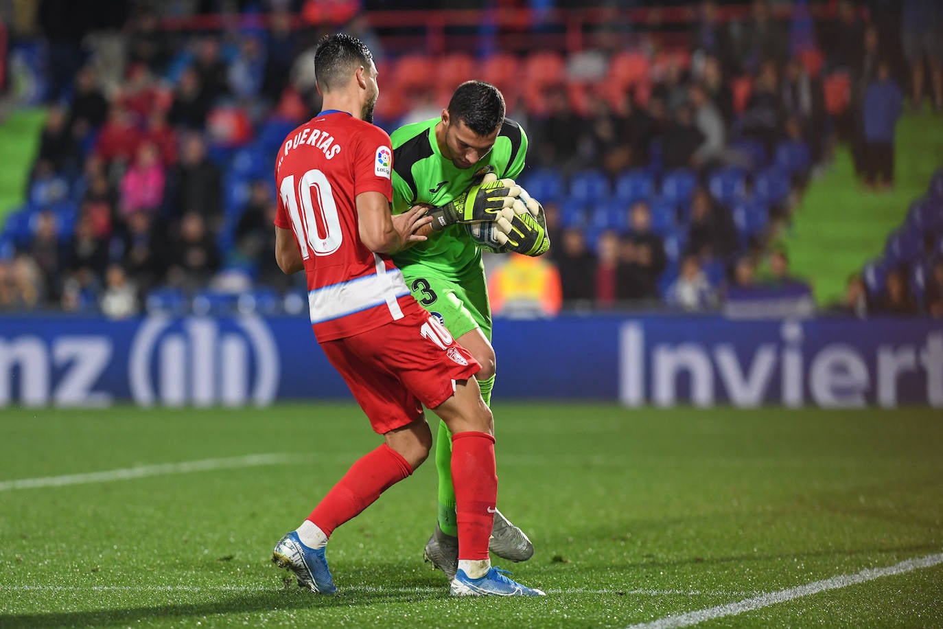 Las mejores instantáneas del choque en el Coliseum Alfonso Pérez