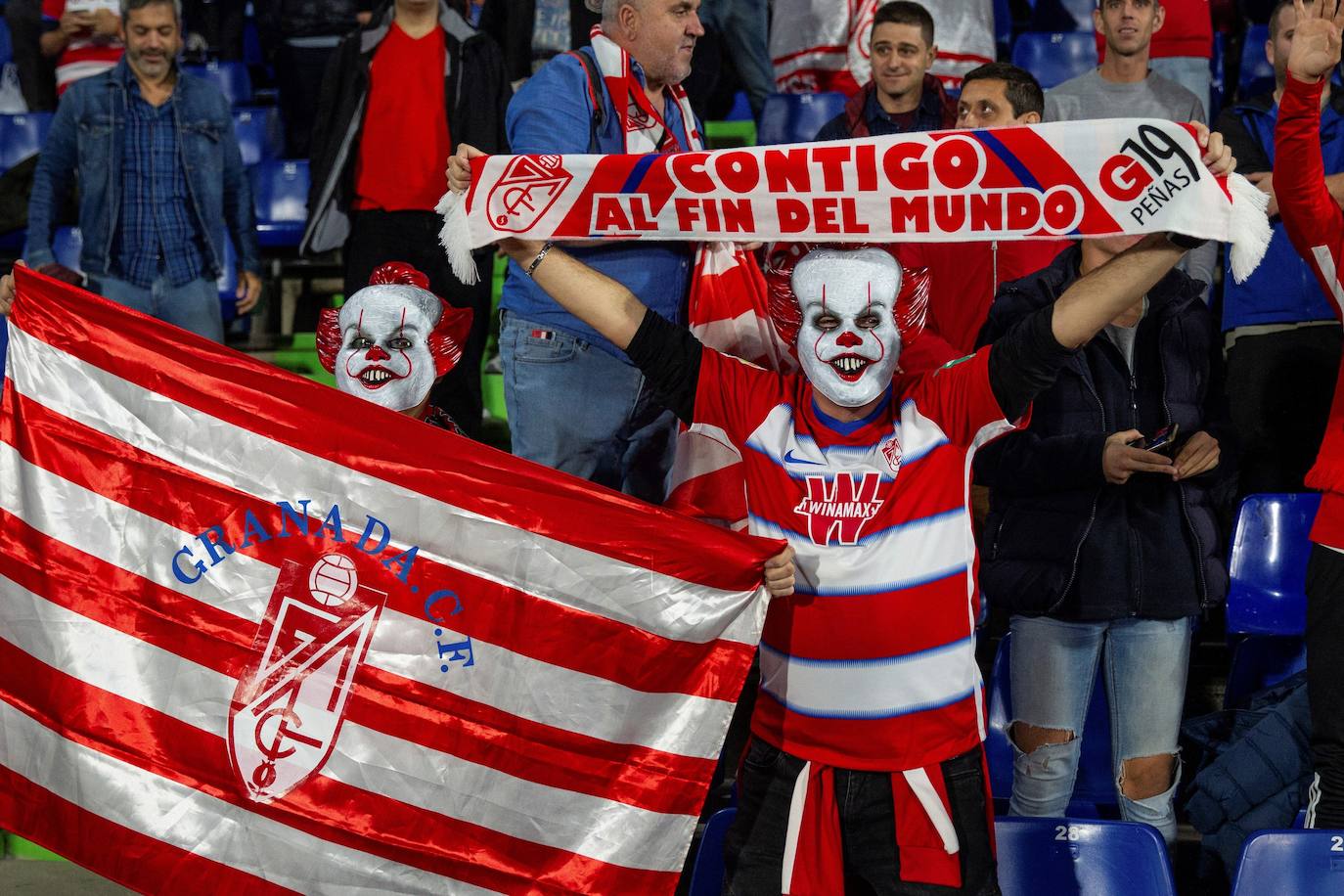 Las mejores instantáneas del choque en el Coliseum Alfonso Pérez