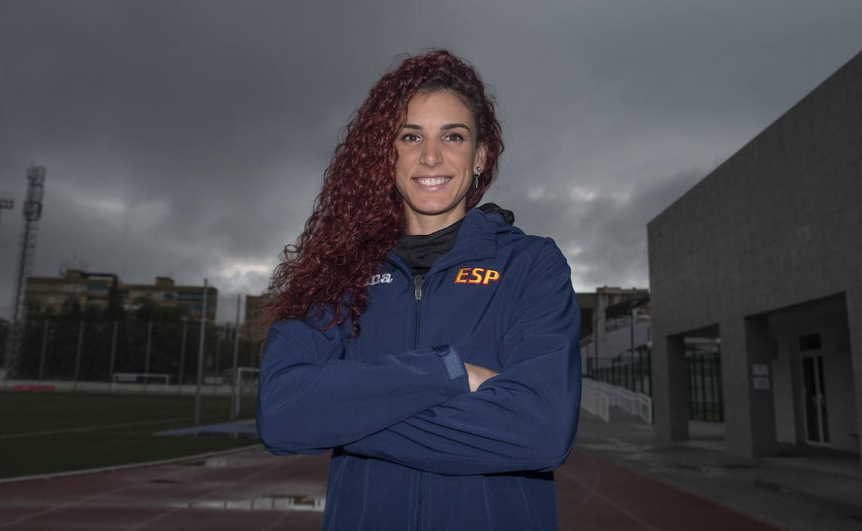 La velocista, que ya entrena en el Estadio de la Juventud, ha dejado atrás la tormenta. 