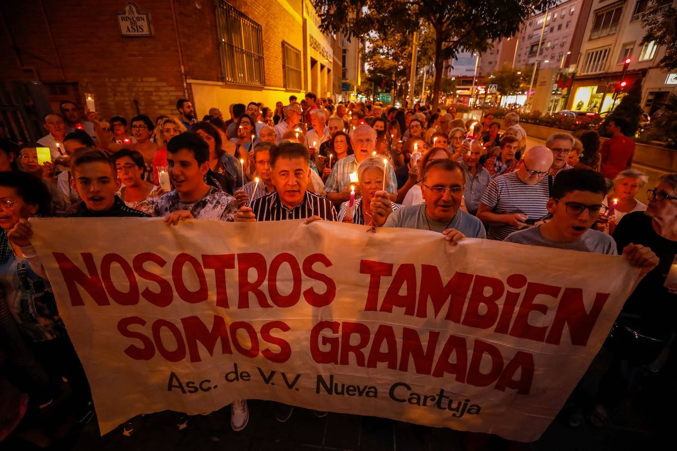 Protesta por los cortes de luz en Norte encabezada por Manuel Martín y Mario Picazo.