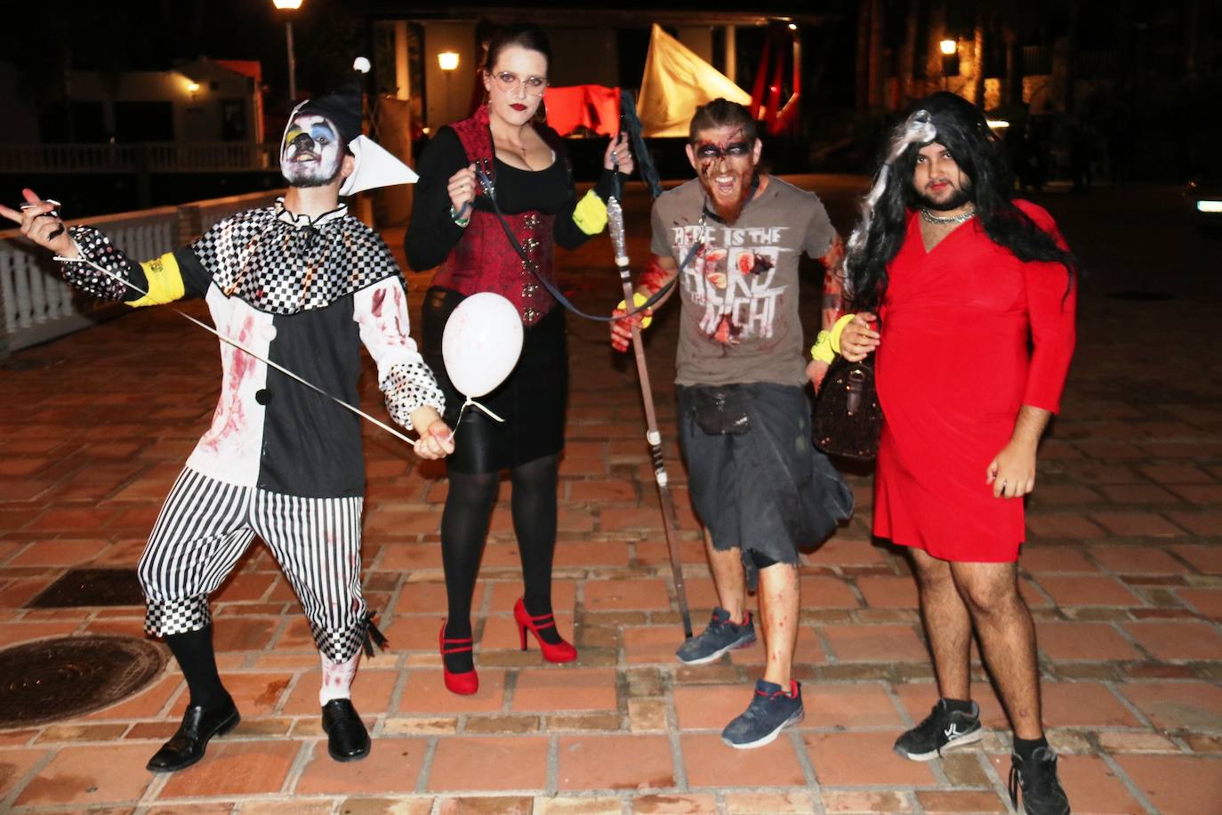 Fotos Halloween: Apocalipsis zombie en Almuñécar