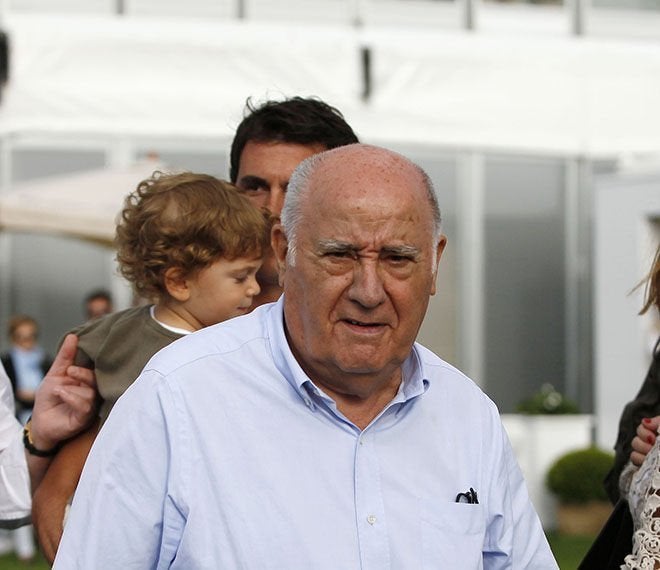 1- Amancio Ortega Gaona. Accionista mayoritario de Inditex – Confección moda. Capital 2019 (millones): 63.000