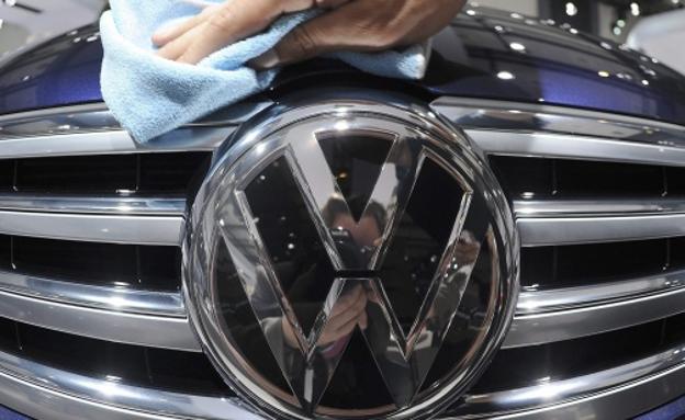 FACUA avisa del peligro de explosión en el habitáculo de un Volkswagen