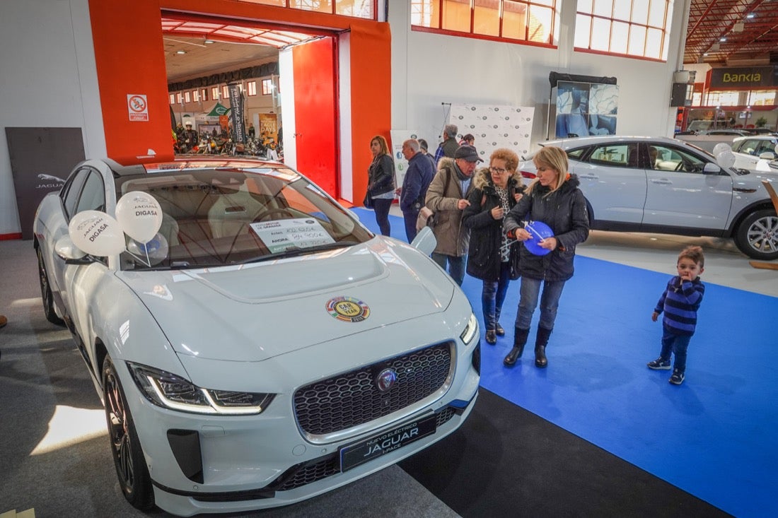 Fotos: Coches para todos los gustos a precios asequibles en la Feria del Motor de Granada