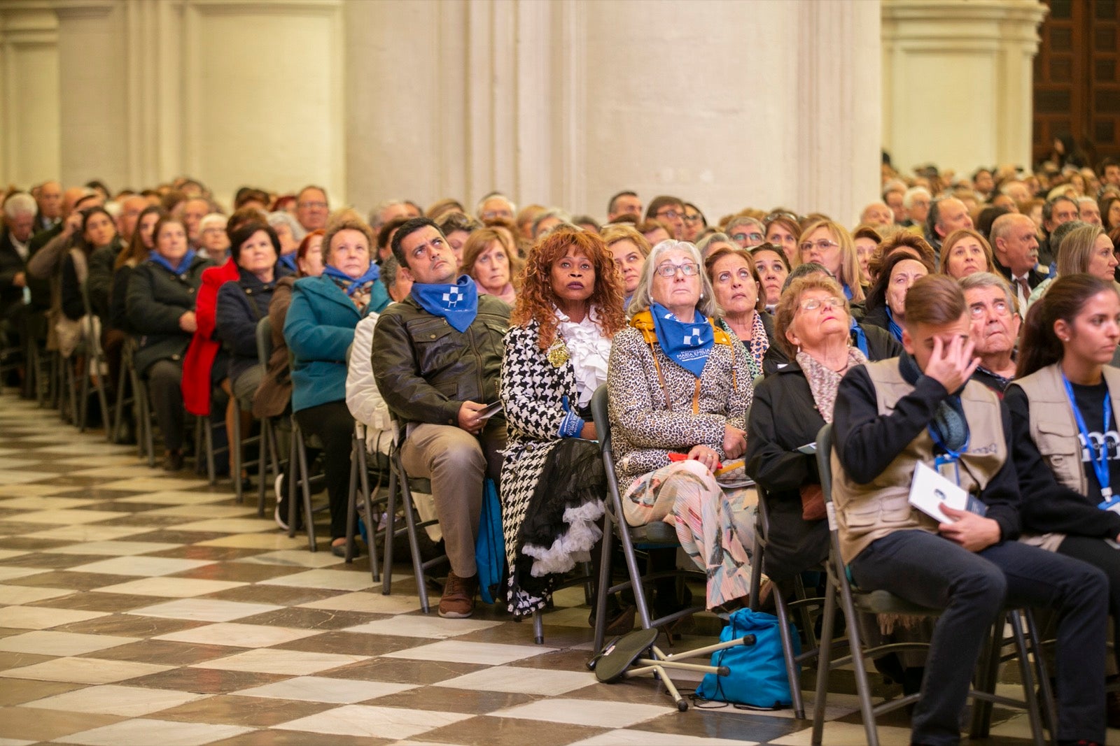 Los mejores momentos y el ambiente de lo vivido en la catedral de Granada este sábado.