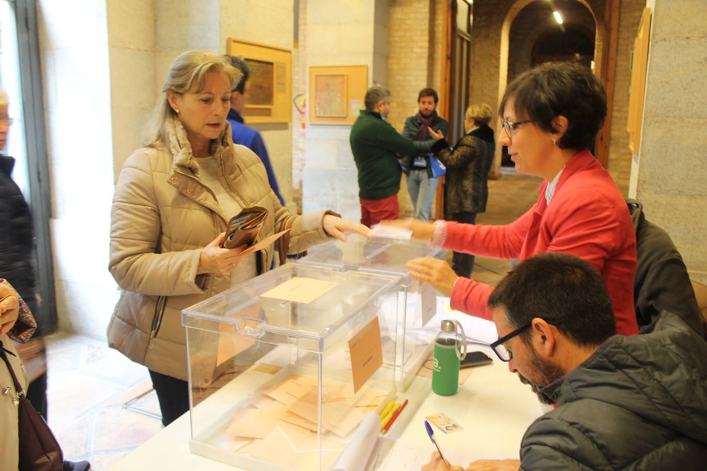 El sentimiento general es de enfado por la falta de entendimiento de los políticos