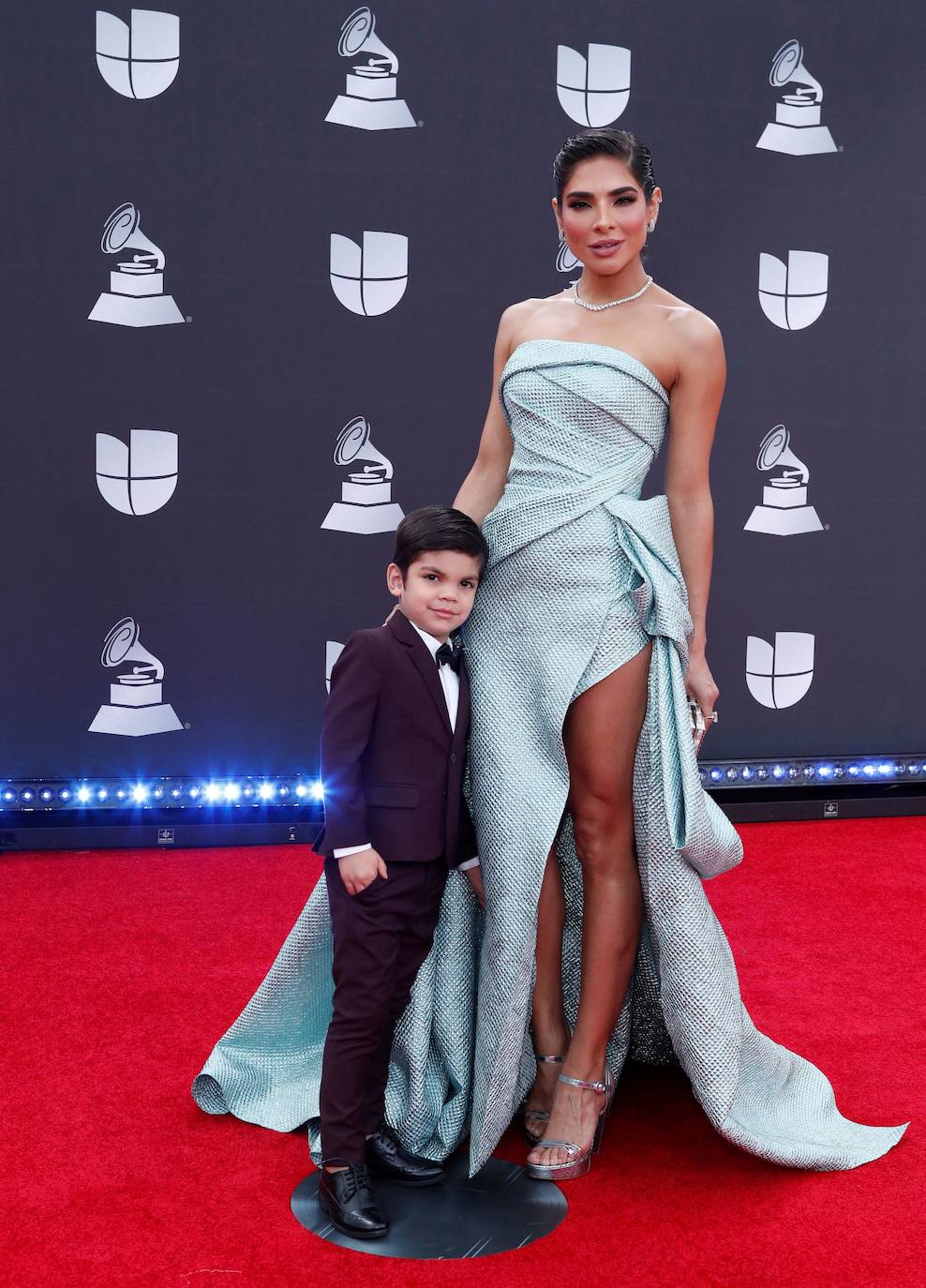 La artista española logró cinco de los seis premios a los que estaba nominada 