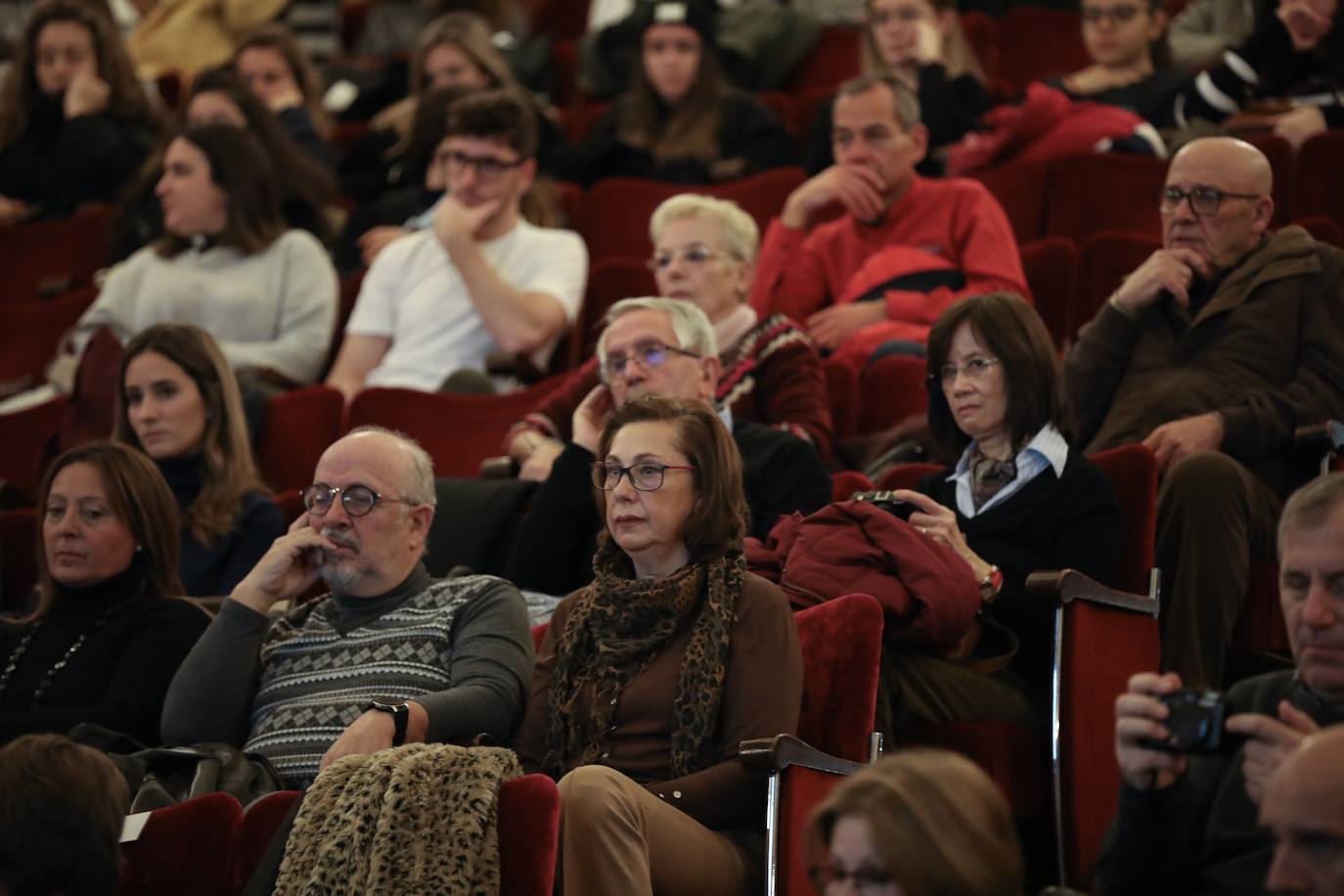 Estas prácticas contribuyen a promover la inclusión social y laboral de las personas con discapacidad intelectual y fomentar la formación e inserción laboral